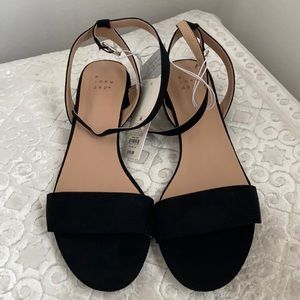 Winona Sandals